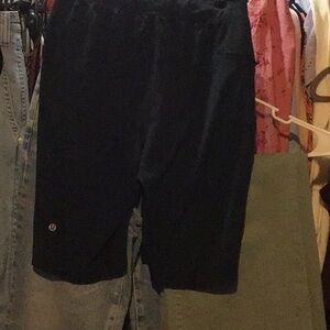 Lululumon Men’s Shorts